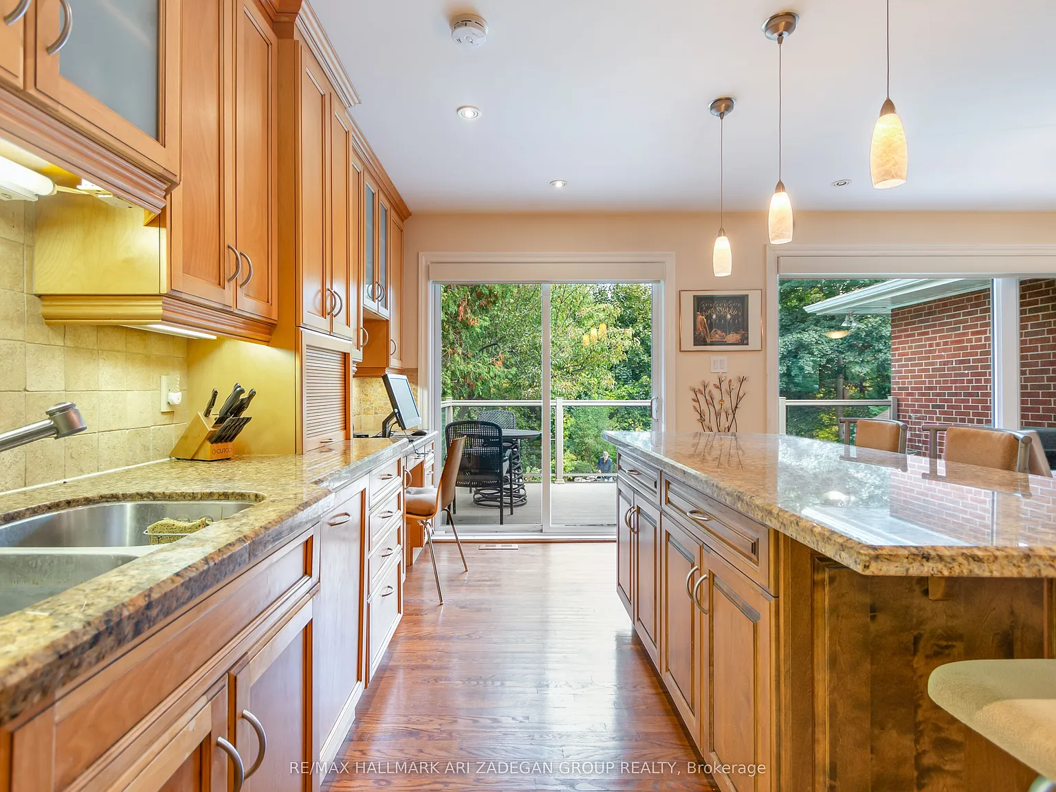 5 bed, $4,800 — Photo 4