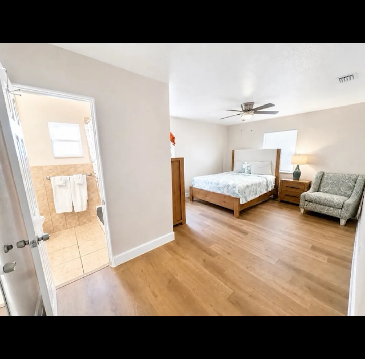 1 bed, 650 sqft, $2,000 — Photo 4