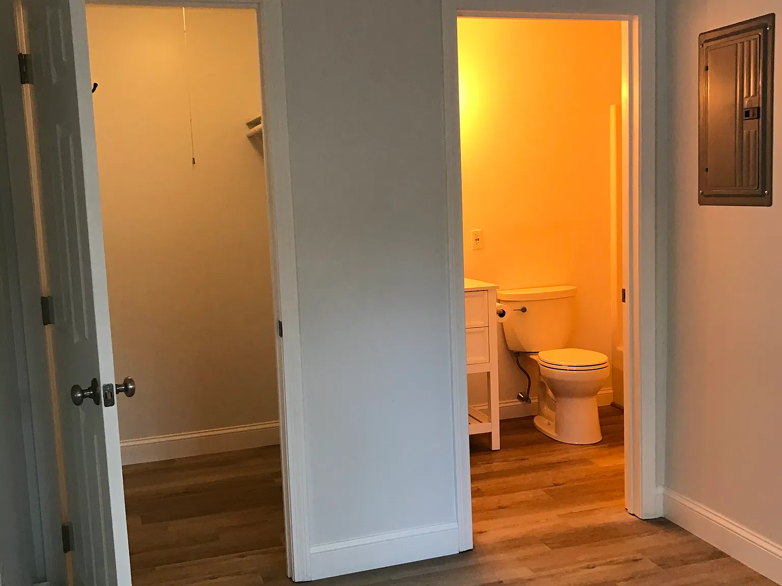 12 Saint James Pl — Photo 4