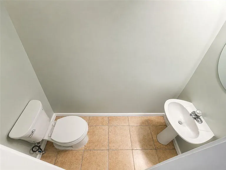 2490 Emma Way NW — Photo 8