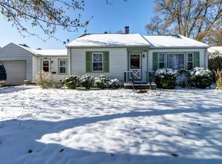 313 Flora Dr, Champaign, IL 61821