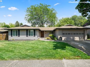 6890 SW 208th Ave, Beaverton, OR 97078