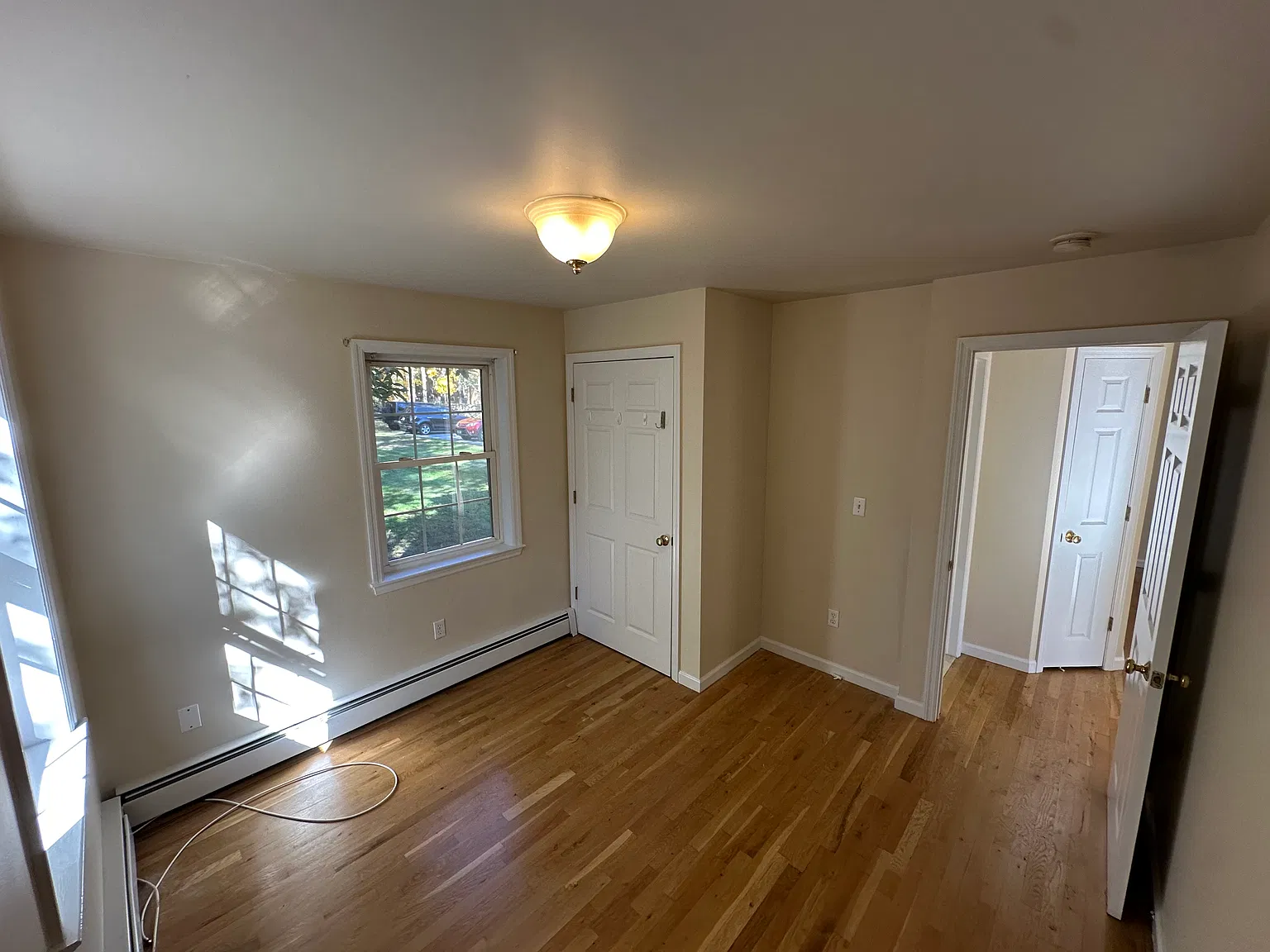 2 bed, 800 sqft, $2,600 — Photo 3