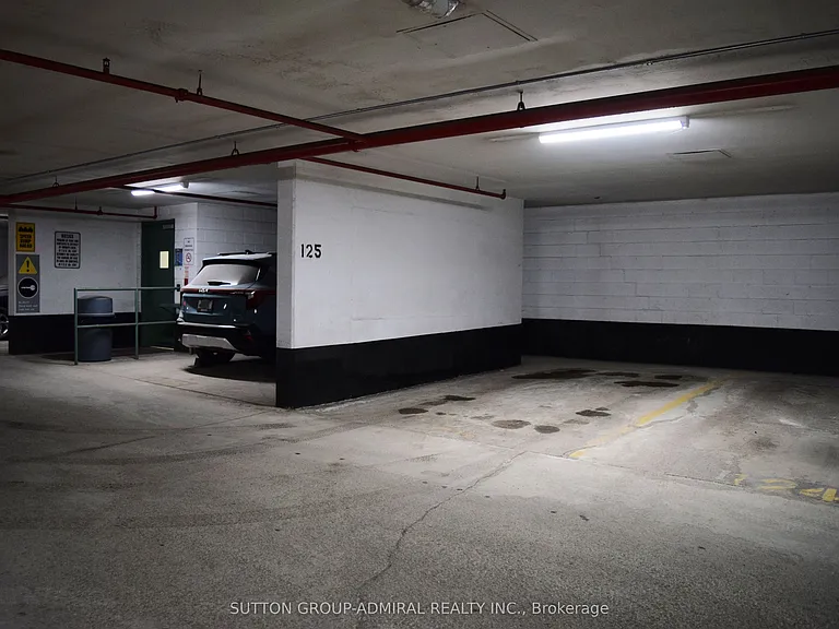 5001 Finch Ave E #H05 — Photo 32