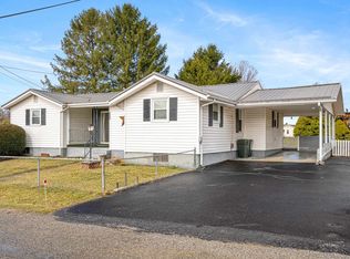 3458 Hilton Village Loop, Pulaski, VA 24301