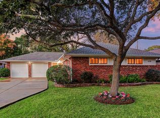 6230 Shadow Crest St, Houston, TX 77074