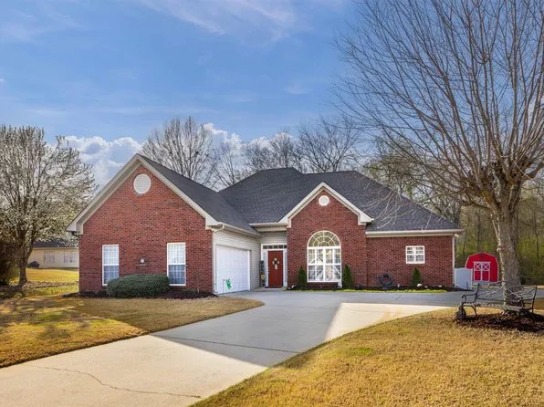 165 Fairview Ln, Montevallo, AL 35115