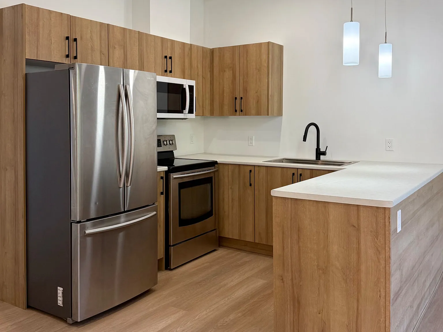 1 bed, $2,200 — Photo 1