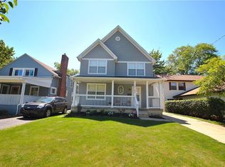 18100 Landseer Rd, Cleveland, OH 44119