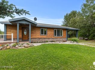 581 N Robin Cir, Wasilla, AK 99654