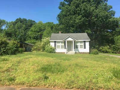 2965 Lotus Rd, Memphis, TN, 38109