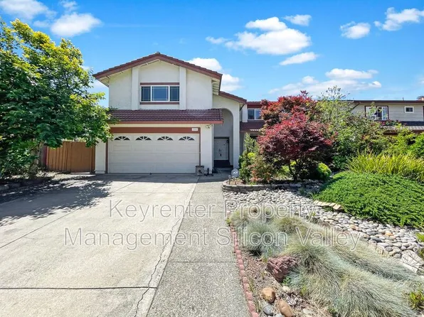 1293 Knollview Dr, Milpitas, CA 95035