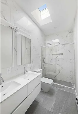 Rented by Compass | media 10