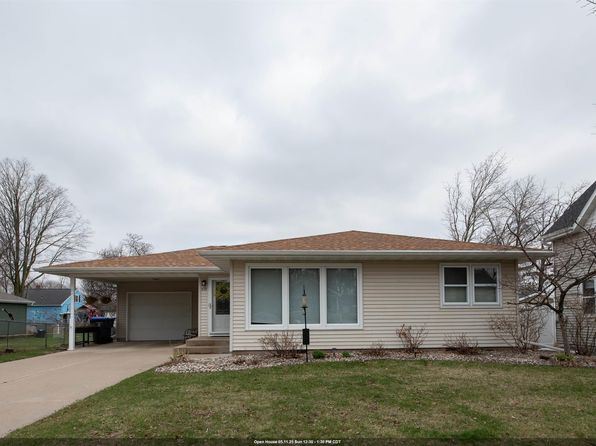419 E Washington St, New London, WI 54961