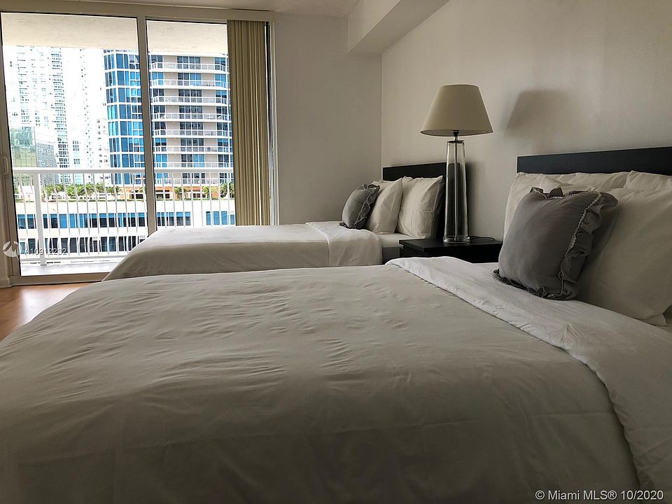 1st image of 1200 Brickell Bay Dr APT 2322