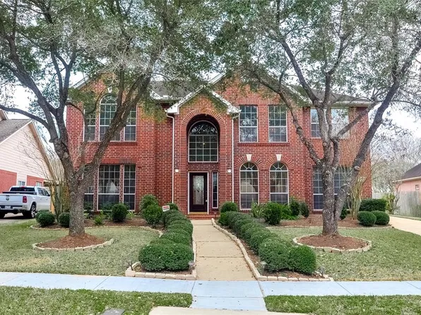 1823 Misty Oaks Ln, Sugar Land, TX 77479