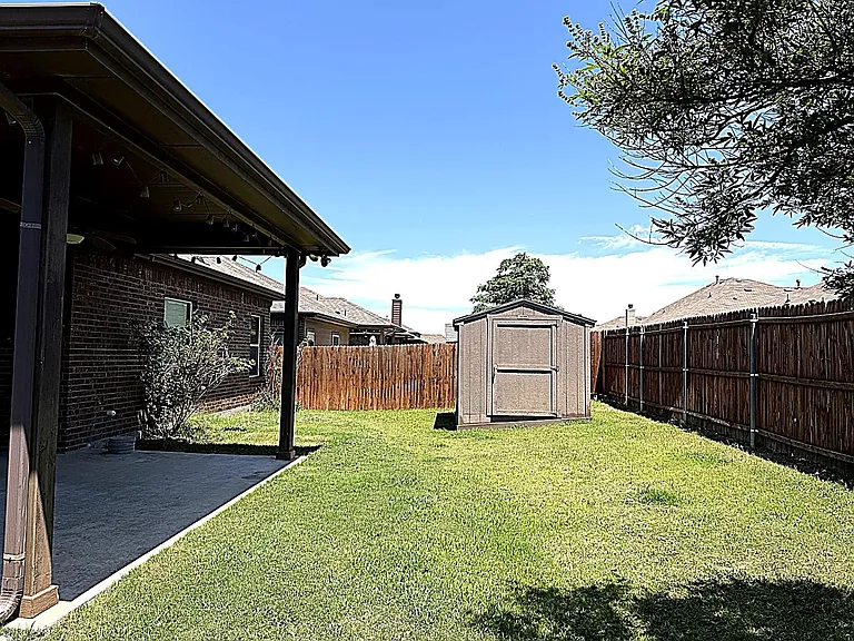 1800 Potrillo Ln — Photo 15