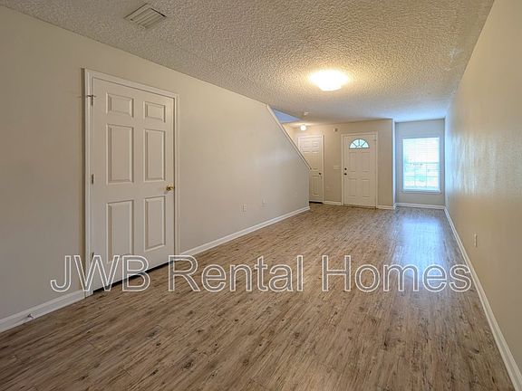 3rd image of 8475 McGirts Village Ln #3C