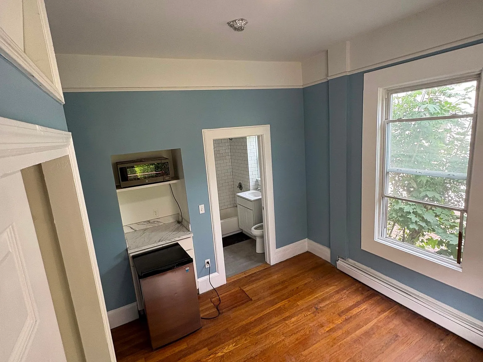 Studio, 1.0 bath, $1,800 — Photo 1