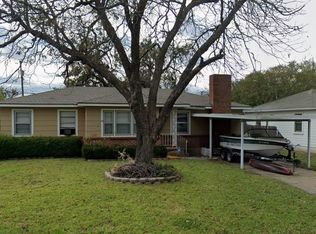1106 N 64th St, Waco, TX 76710