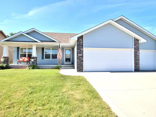407 SW Springfield Dr, Ankeny, IA 50023