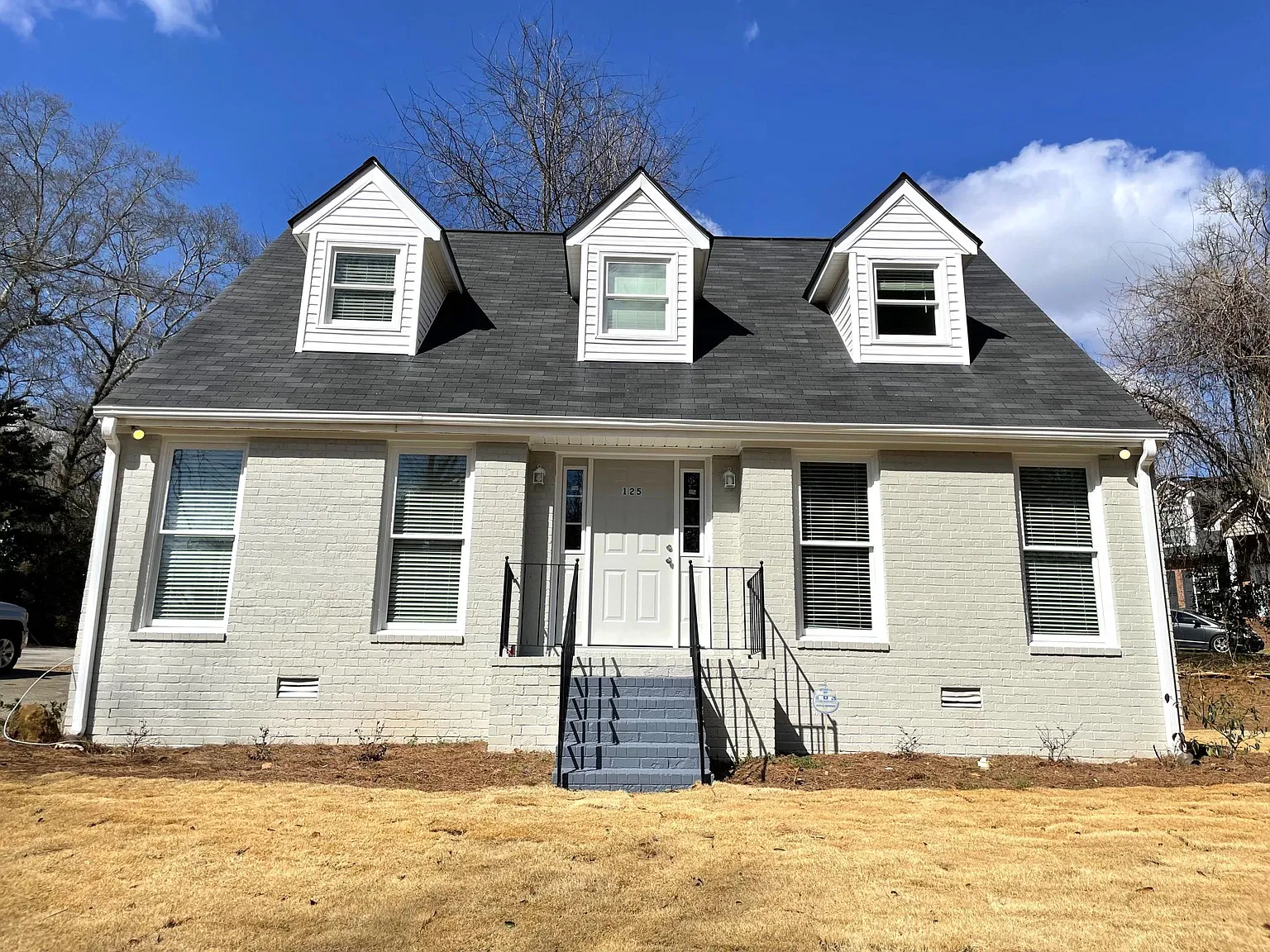 4 bed, 1825 sqft, $3,600 — Photo 2