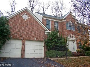 46377 Esterbrook Cir, Sterling, VA 20165