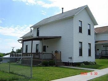 1st image of 441 Clarendon St
