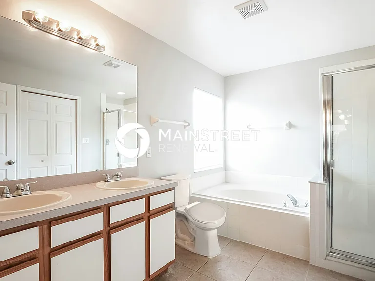 Main Bathroom
