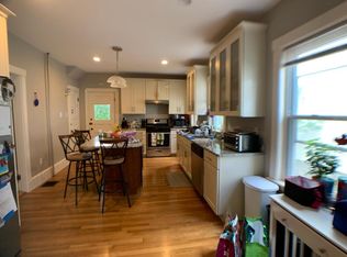 24 Greenleaf Ave #A02, Medford, MA 02155