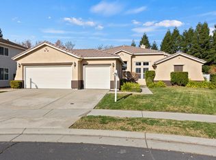 321 Waterfield Dr, Roseville, CA 95678
