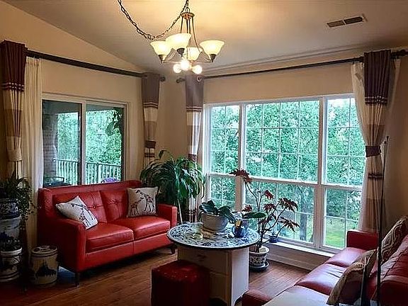 4th image of 16728 Dover Dr #8