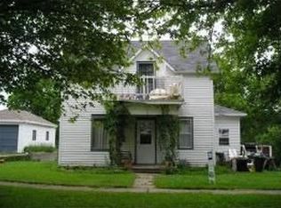 304 May St, Firth, NE 68358