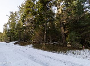 31900 Maxwell Ct, Seward, AK 99664