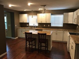 2912 Forest Ln, Sarasota, FL 34231