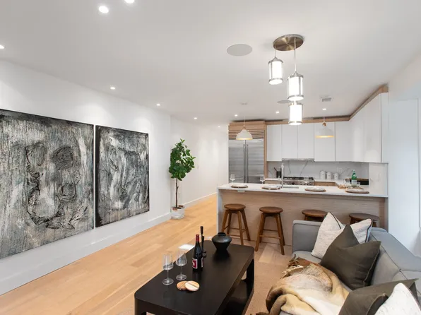 274 7th Street image 5 of 40