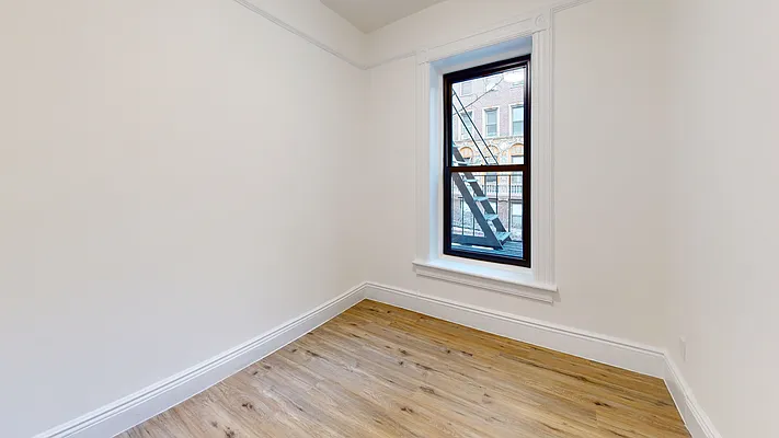 Rented by Bond New York | media 10