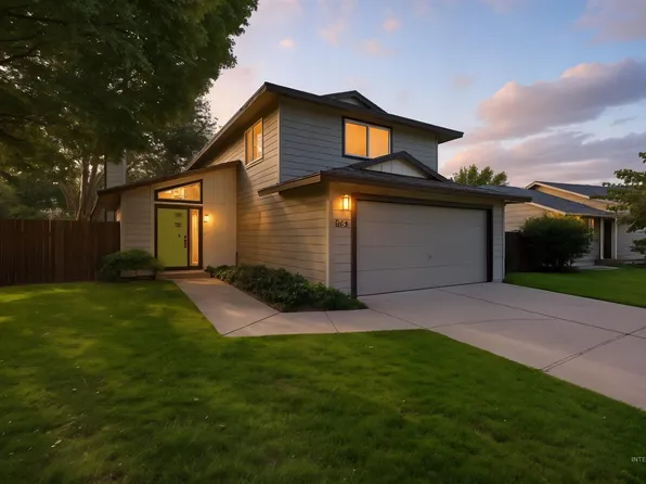 8631 W Canterbury St, Boise, ID 83704