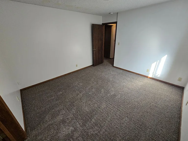 2909 Q St — Photo 10