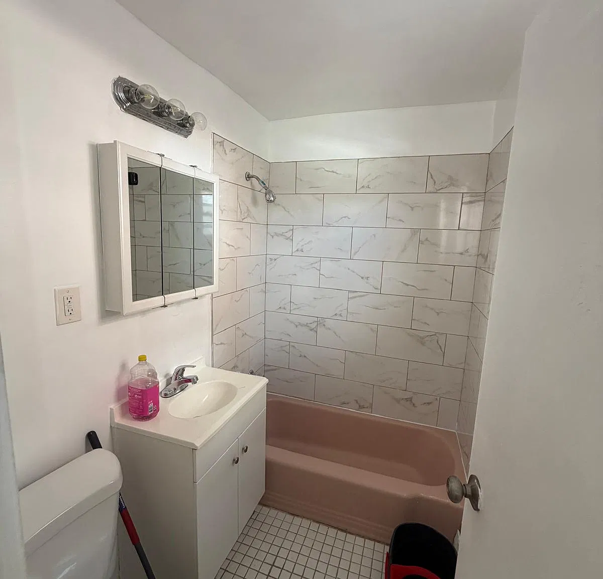 411 Stuyvesant Ave — Photo 2