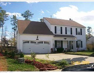 1st image of 913 Gilford Ct