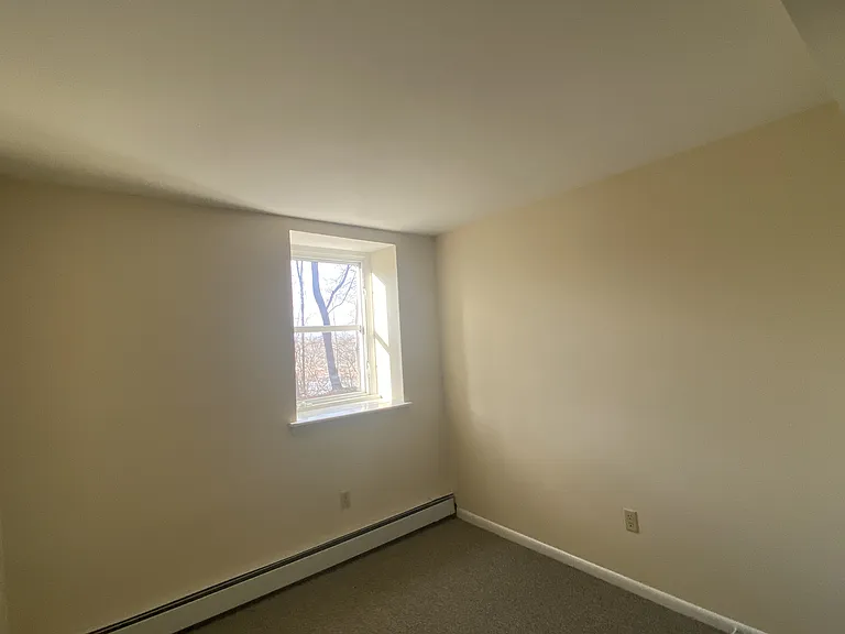 426 Colchester Ave #6 — Photo 8