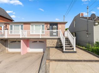 202 Ray St N, Hamilton, ON L8R 2Y2