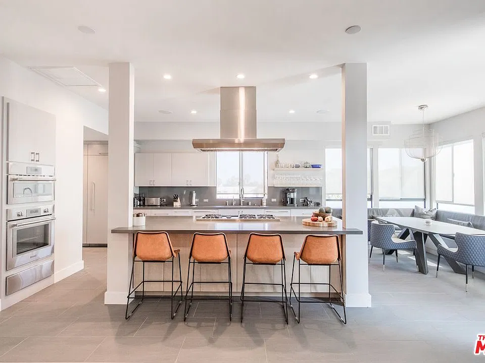 1115 14th St #Penthouse 306