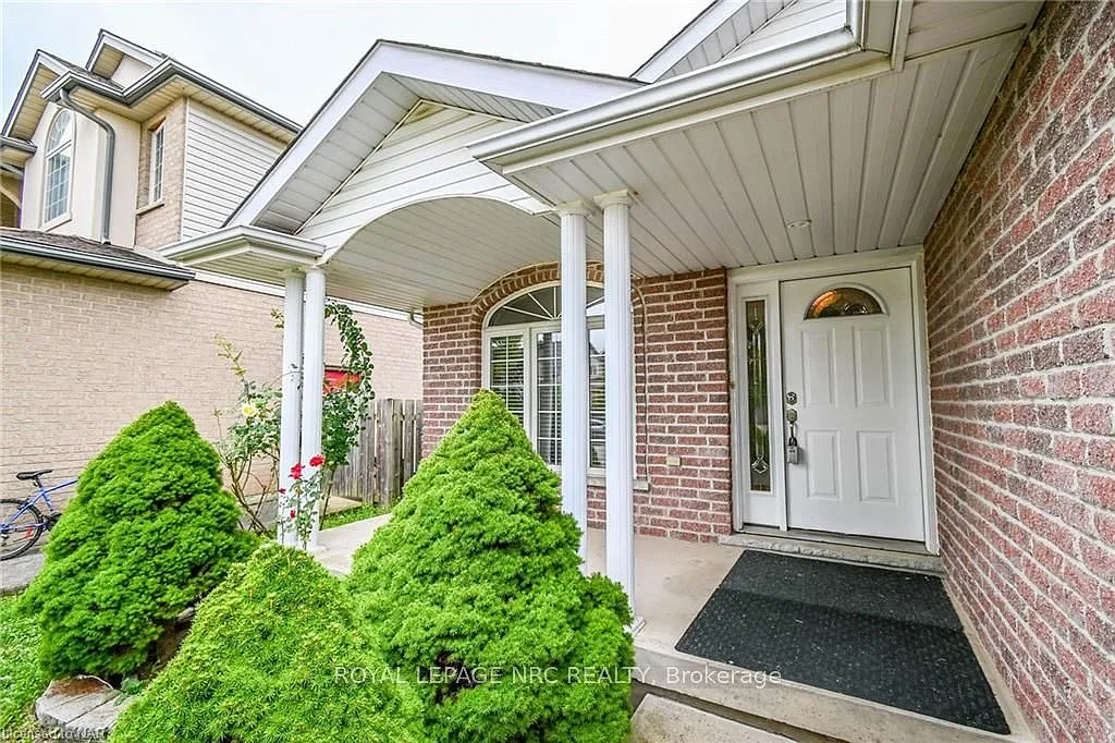 4 bed, $2,800 — Photo 4
