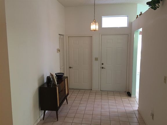 5th image of 229 Joey Dr