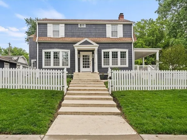 6446 Walnut St, Kansas City, MO 64113