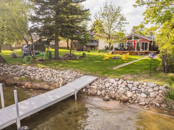 1111 N Shore Dr, Detroit Lakes, MN 56501