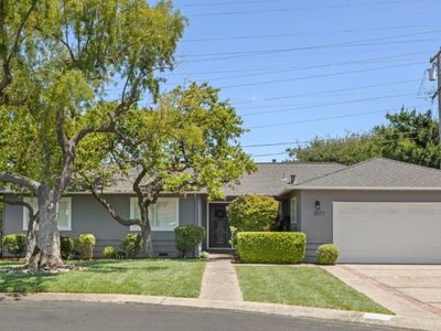 2077 Eugenia Way, Los Altos, CA, 94024