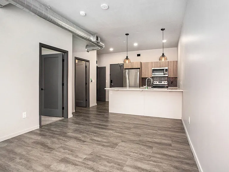 234 Market Apartments — Photo 13
